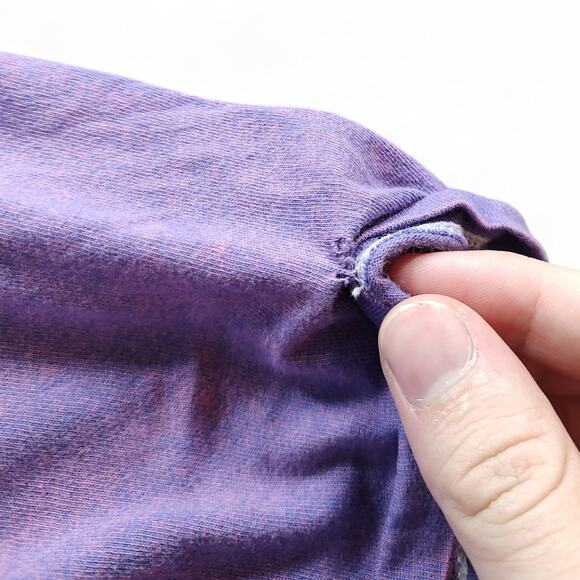 Fall Out Boy MANIA Tour Album‎ T-Shirt Pop Punk Emo Concert Tee Purple Ombre M - Picture 4 of 7